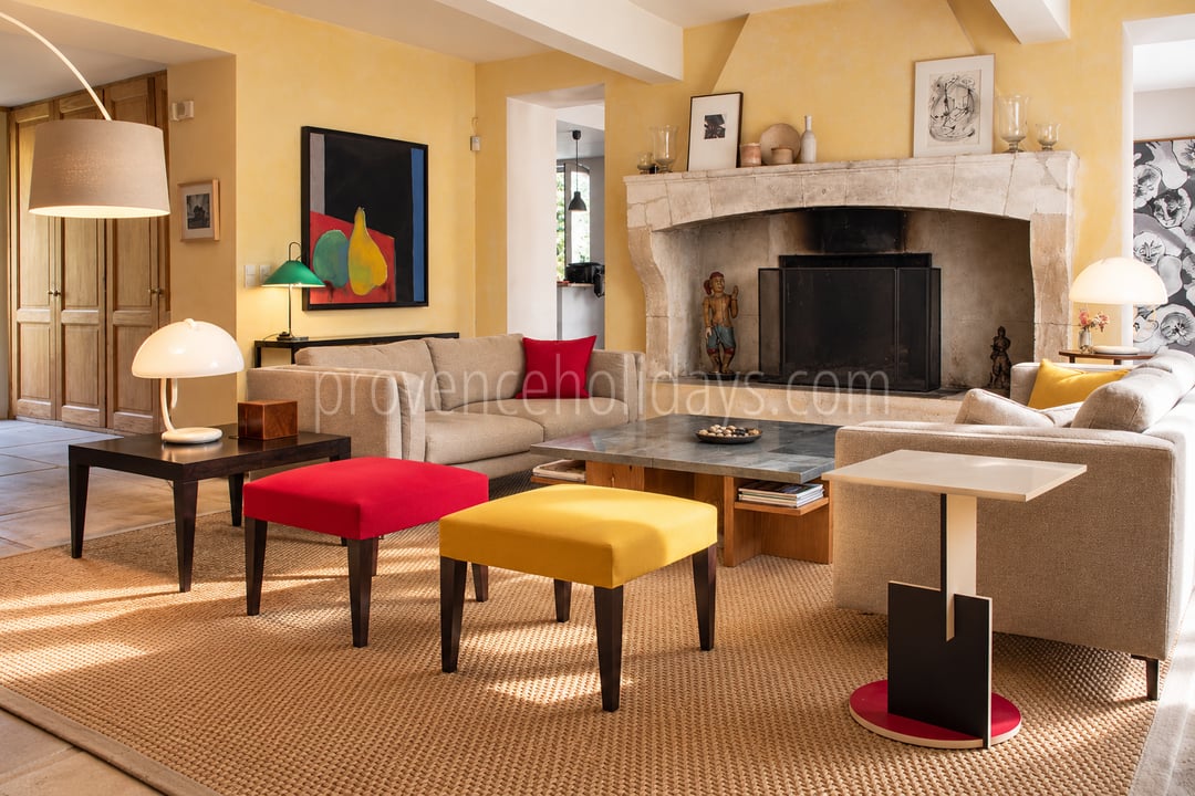 26 - Authentic farmhouse in Saint-Rémy-de-Provence: Villa: Interior