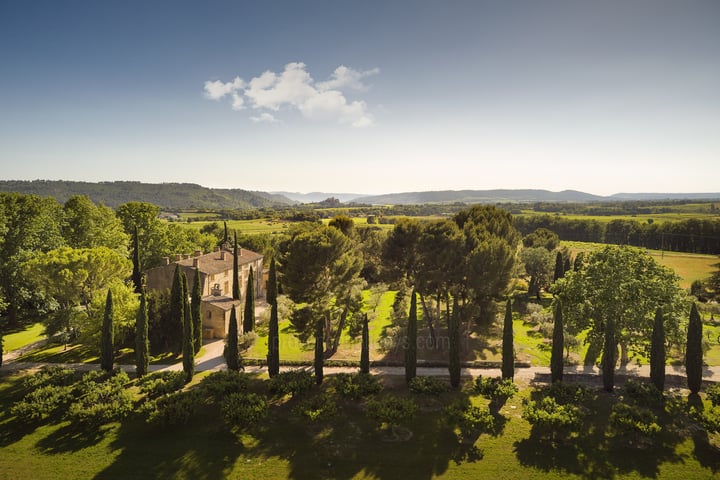 70 - Domaine de Luberon: Villa: Exterior