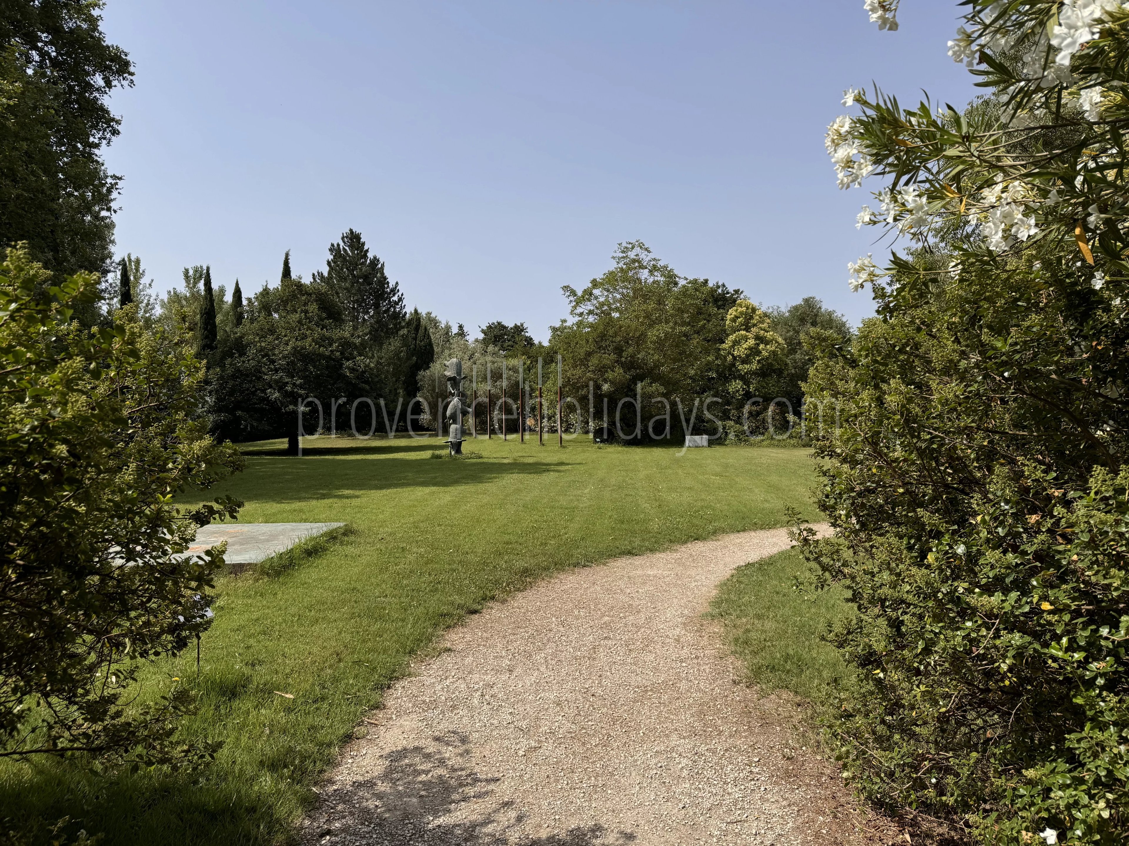 14 - Bastide in L\'Isle-sur-la-Sorgue: Villa: Exterior