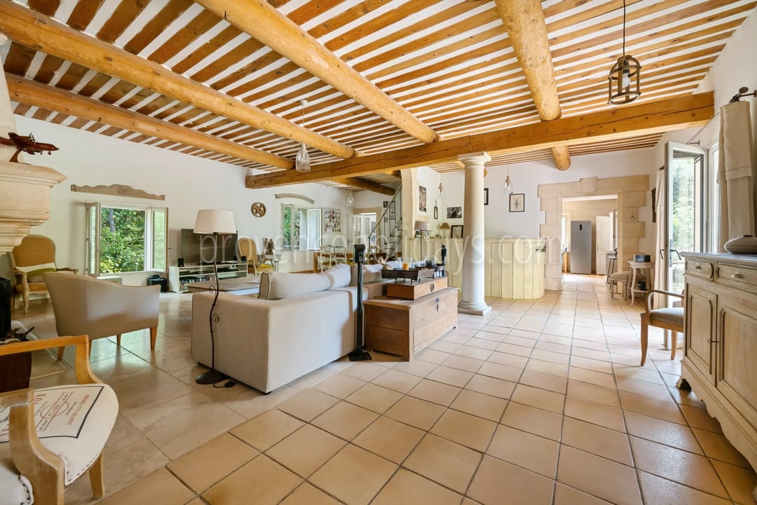 14 - Stone house in Ménerbes: Villa: Interior
