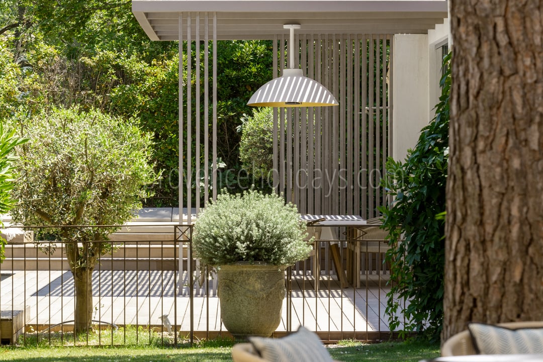 6 - Domaine Aurea: Villa: Exterior