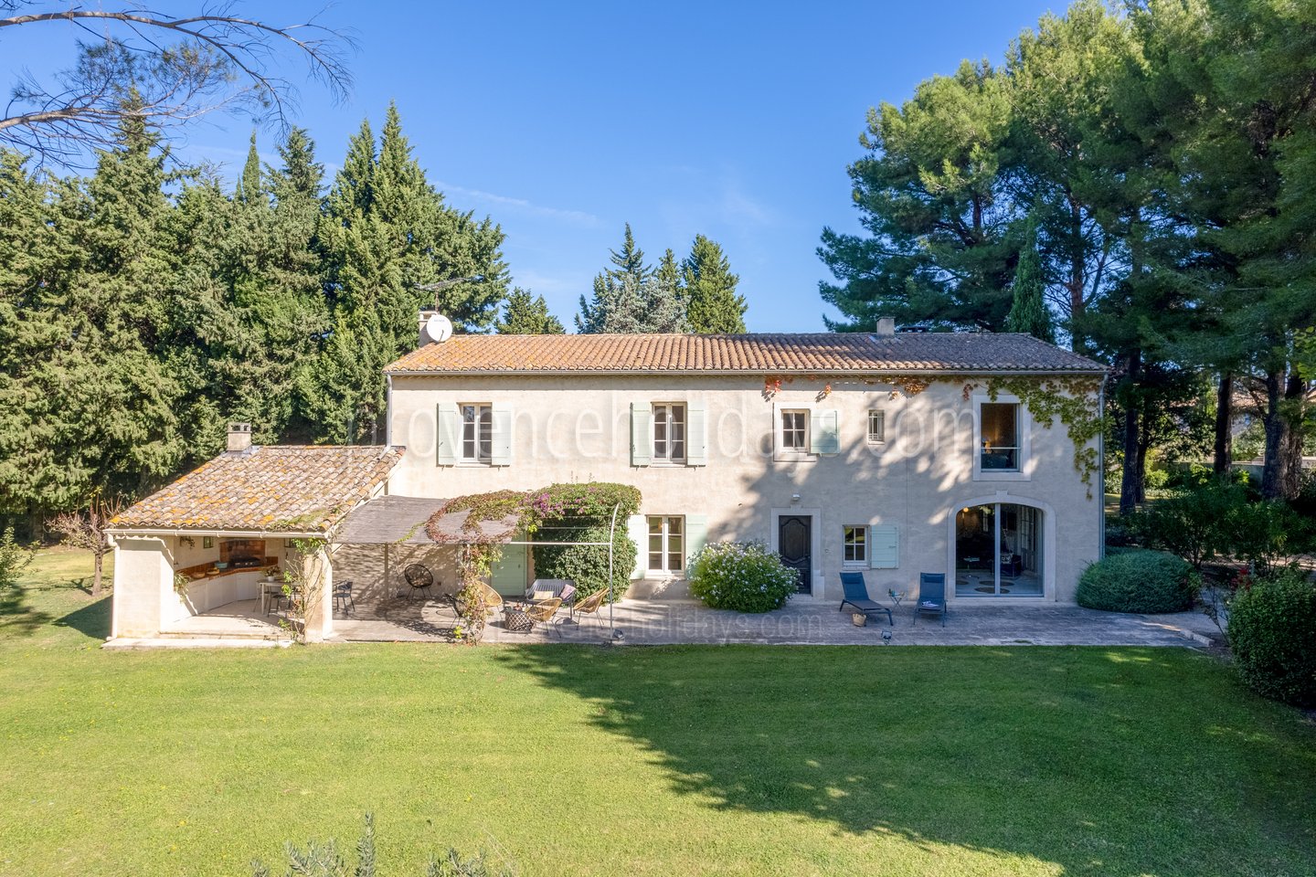 7 - Mas du Trident: Villa: Exterior
