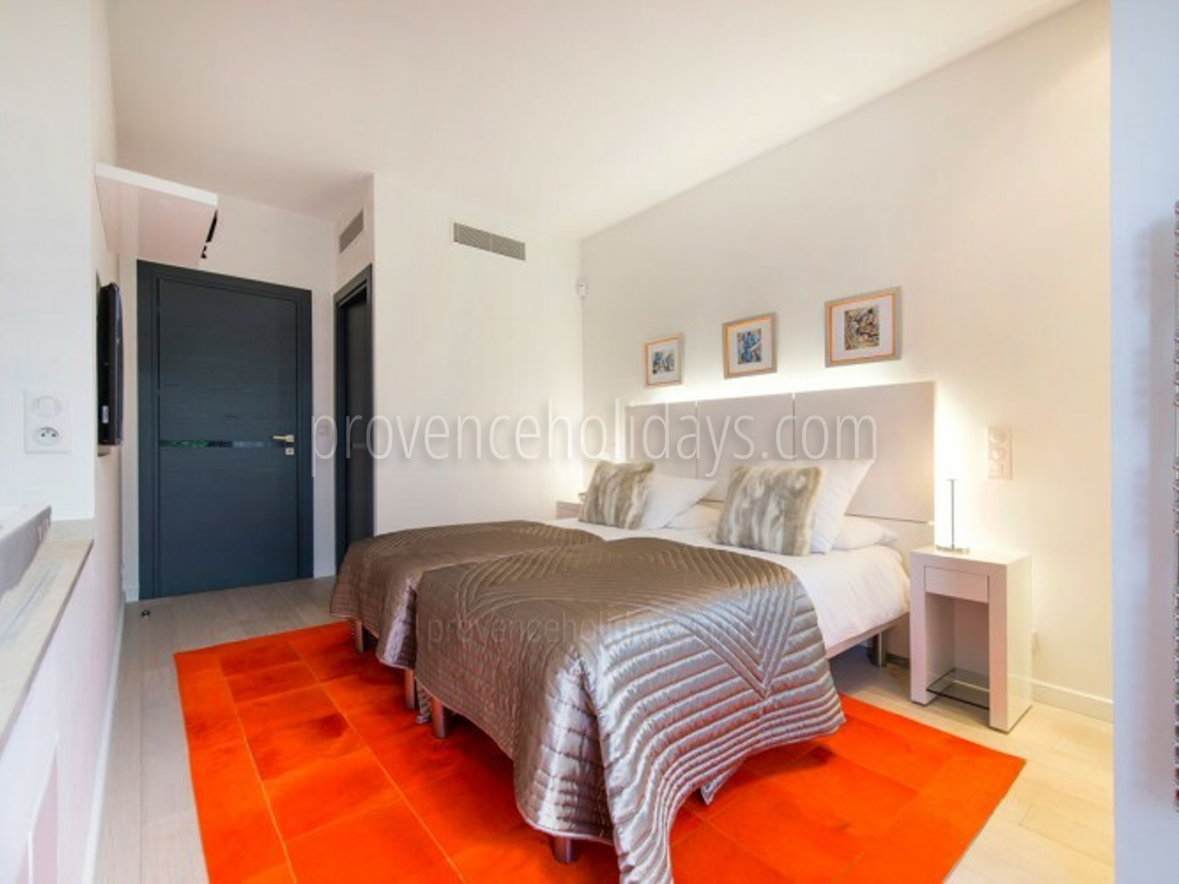 7 - Villa Marine: Villa: Bedroom