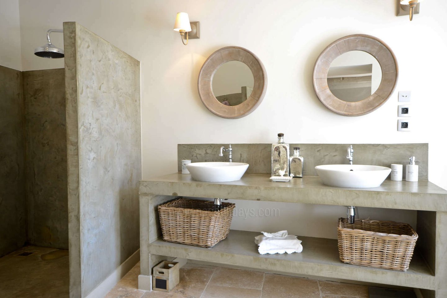 31 - Les Oliviers: Villa: Bathroom