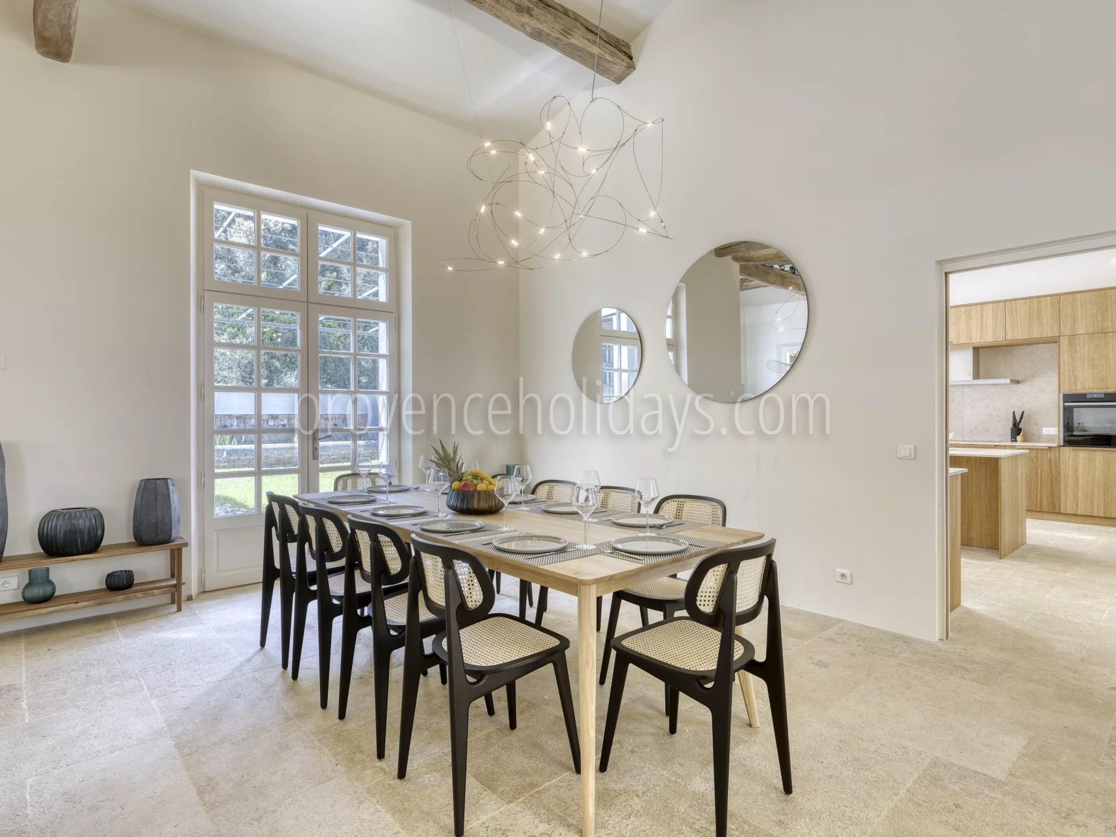 5 - Renovated mas, Ramatuelle: Villa: Interior