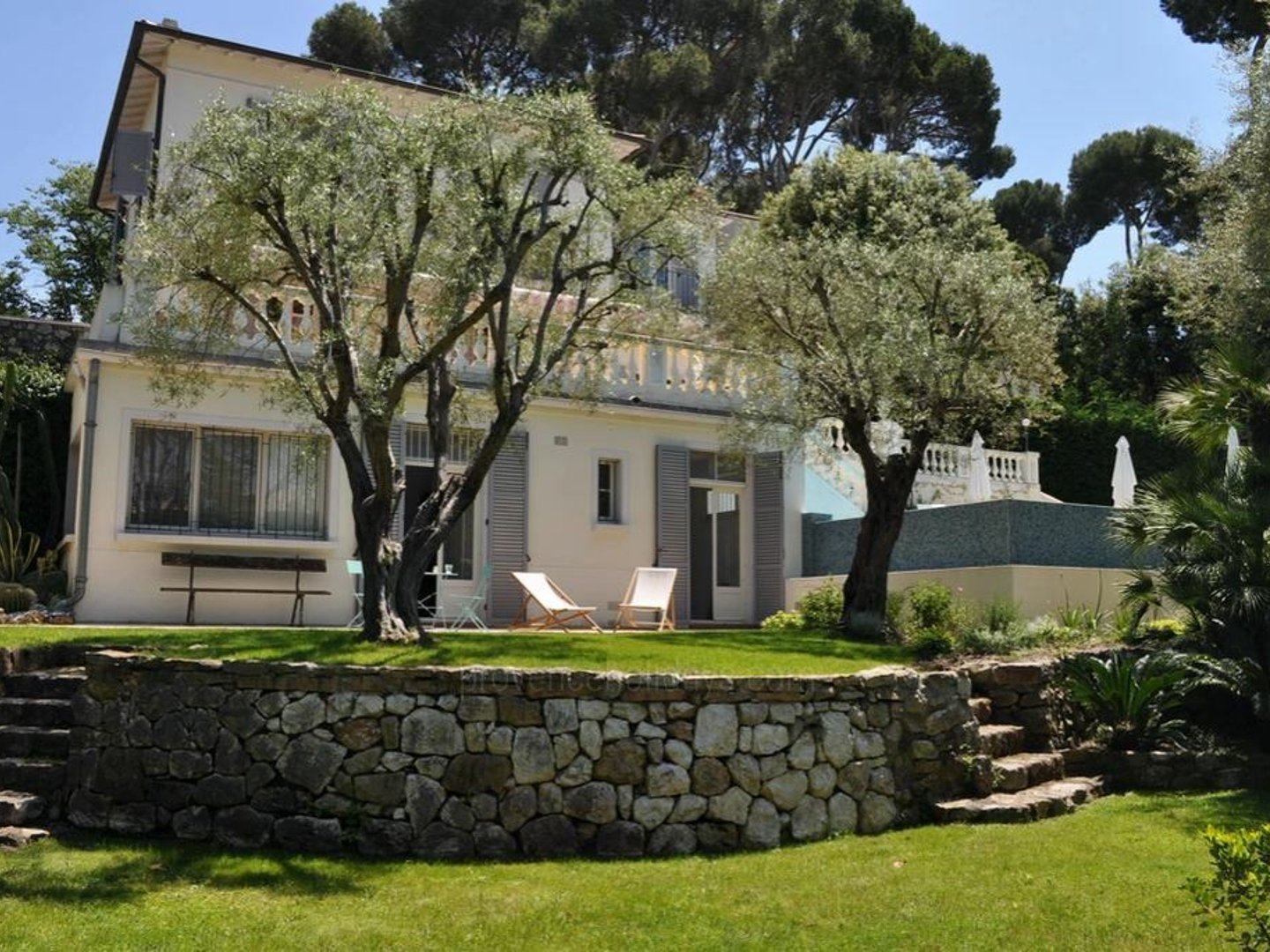 13 - Villa Cap d\'Antibes: Villa: Exterior