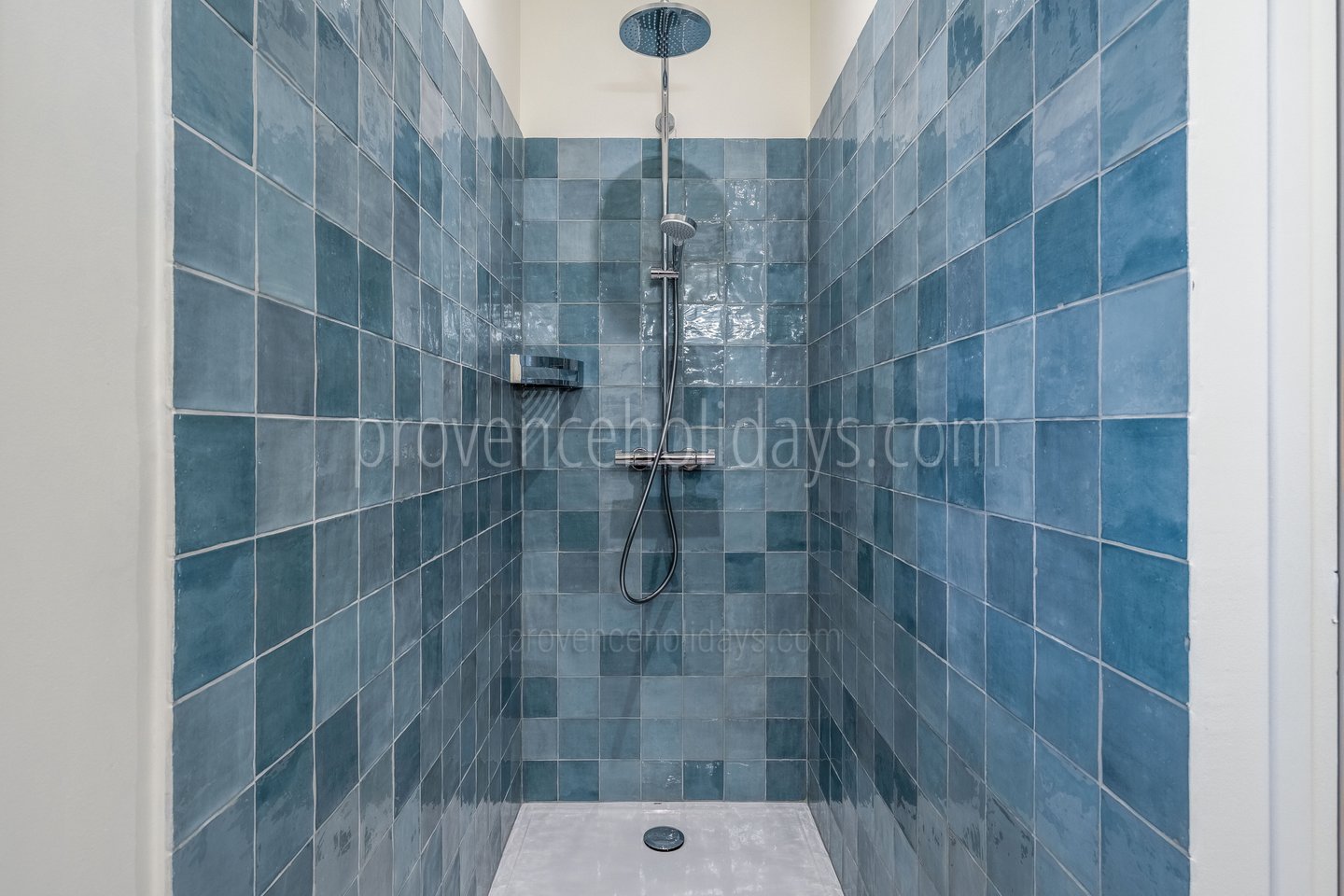27 - L\'art de vivre: Villa: Bathroom