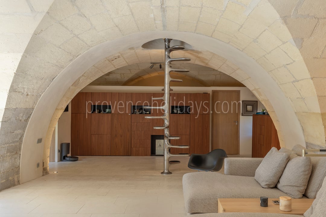13 - Villa Saint Christol: Villa: Interior