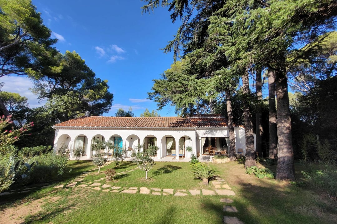 1 - La Petite Maison du Pradet: Villa: Exterior