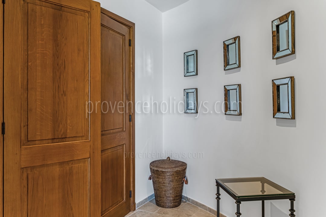27 - Villa Euresis: Villa: Interior