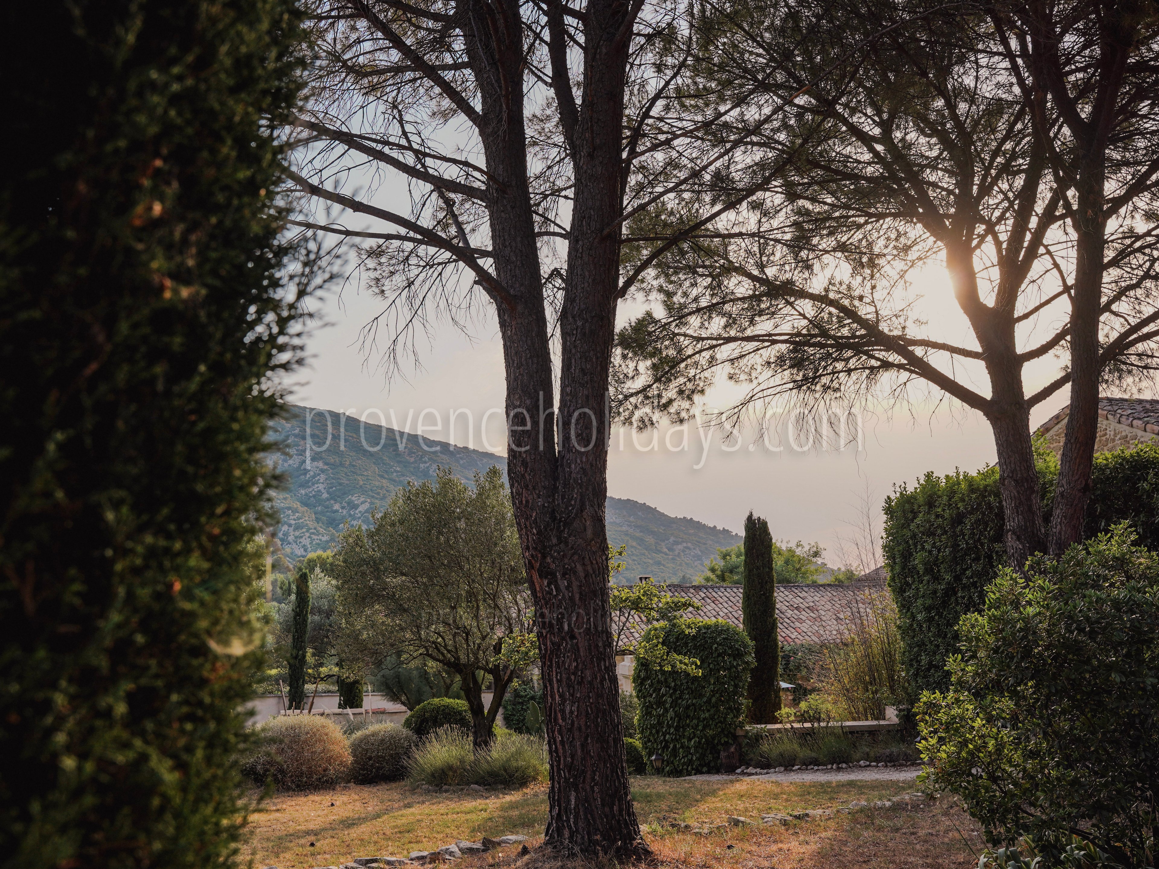 39 - Le Mas Chopin: Villa: Exterior