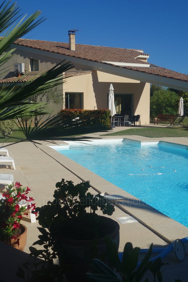 Maison d\'architecte avec piscine et vue imprenable sur le Mont Ventoux - 1