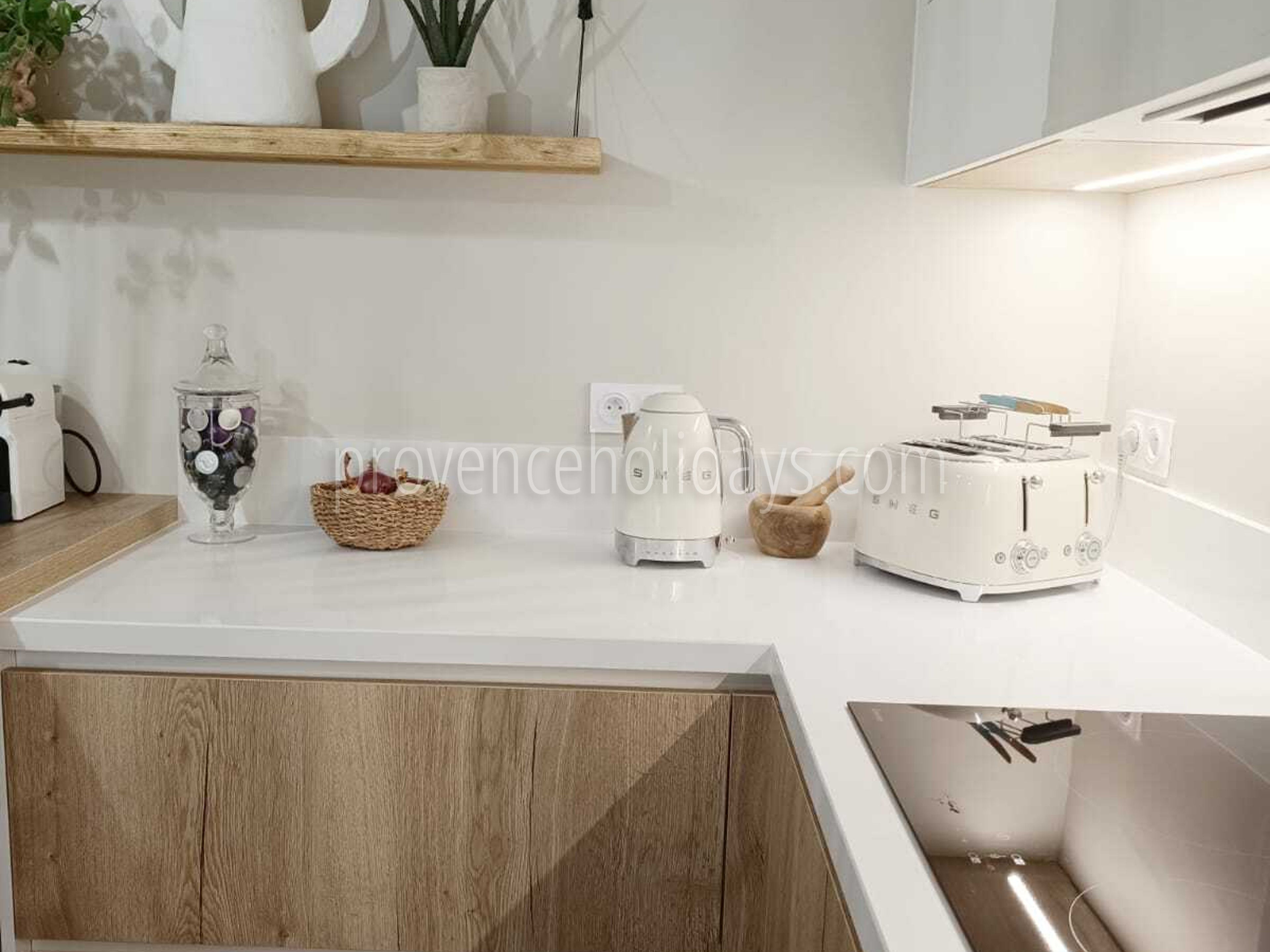19 - Chez Fannie: Villa: Interior