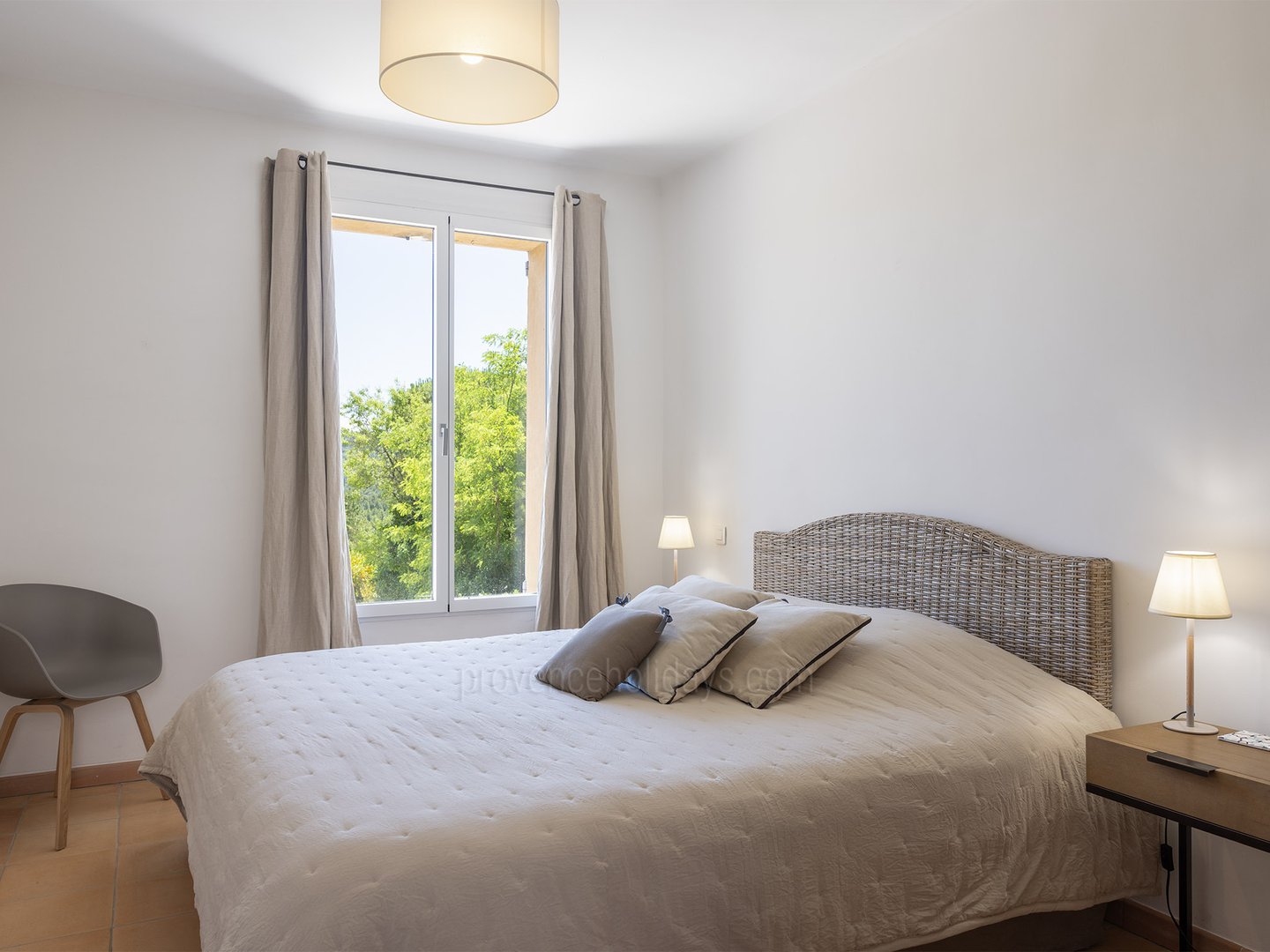 26 - Maisons des écoliers: Villa: Bedroom