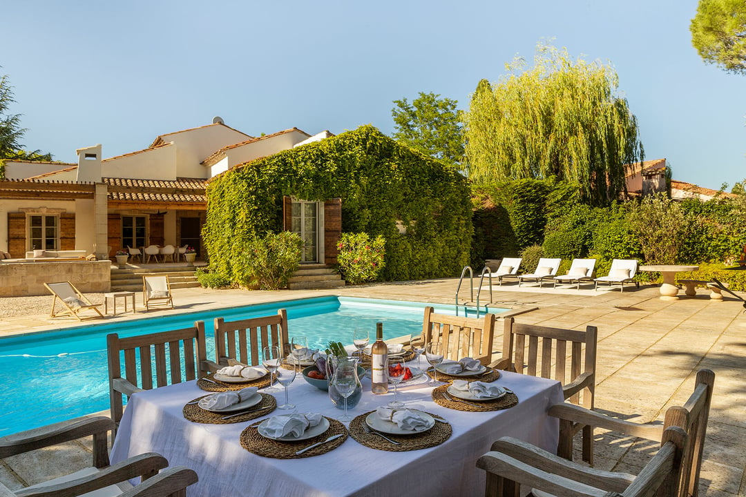 Fantastische Villa mit beheiztem Pool in Paradou