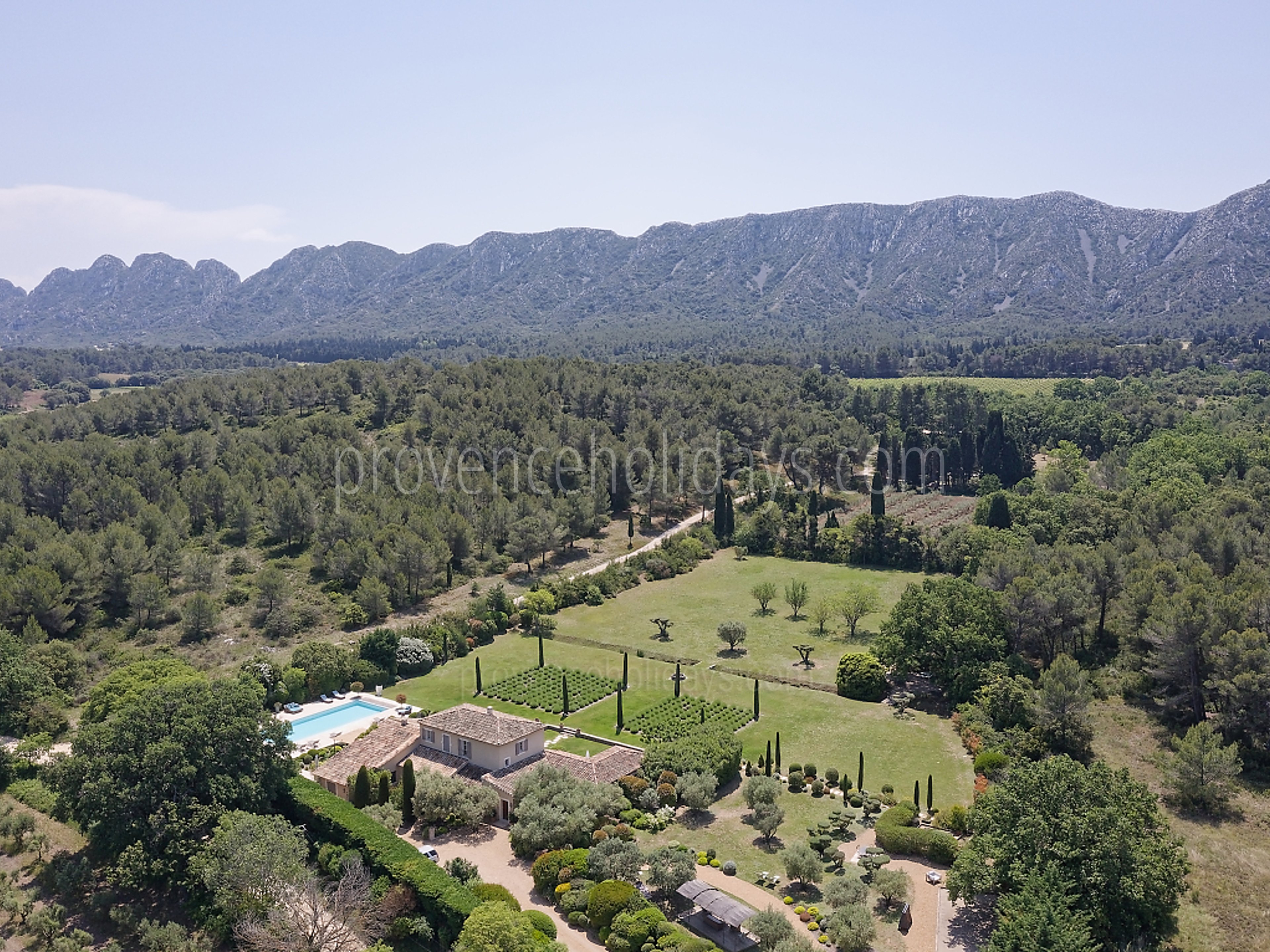 1 - Mas Aurelia: Villa: Exterior