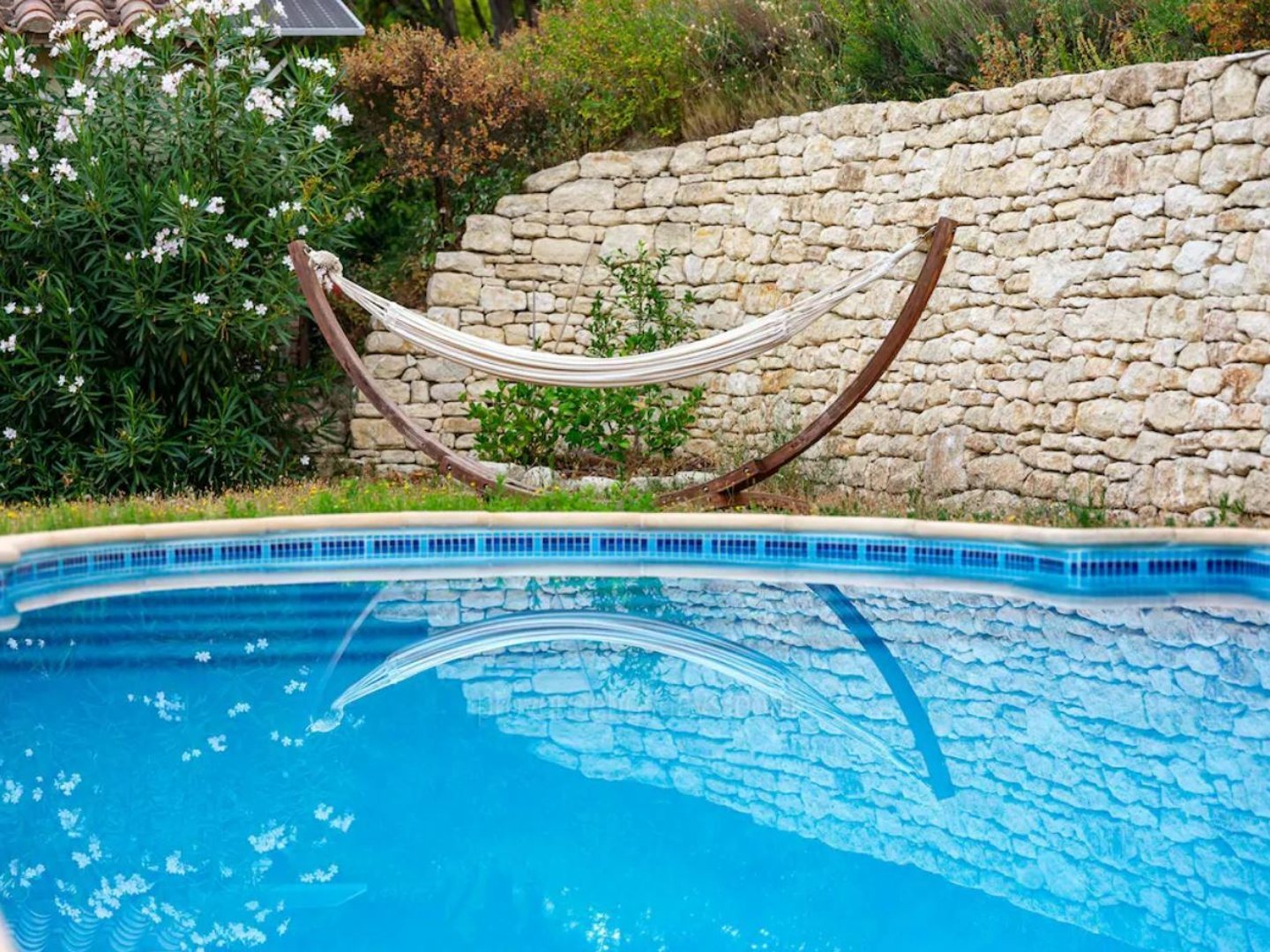 21 - Maison Provence: Villa: Pool