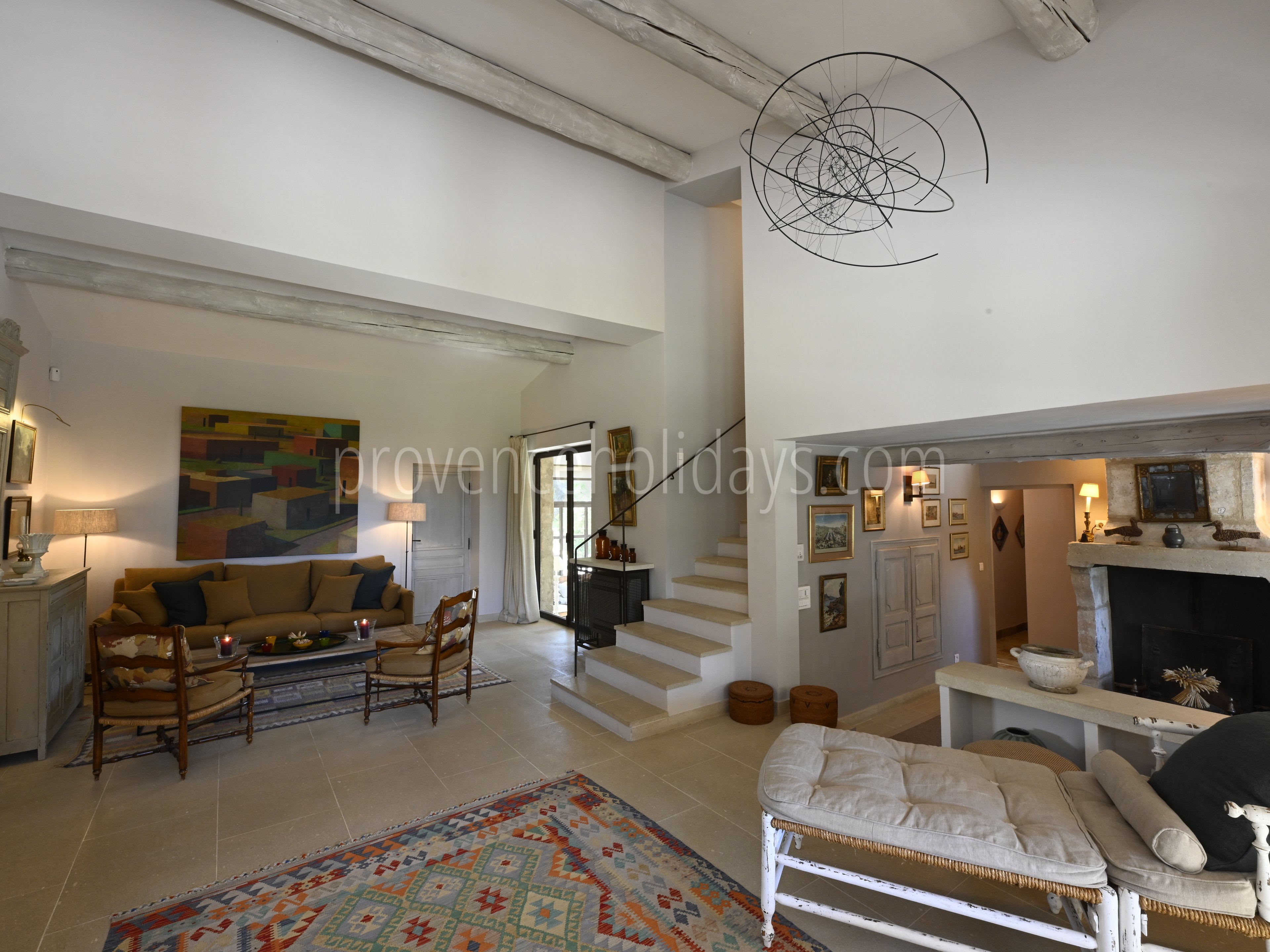 9 - La Maison des Bories: Villa: Interior