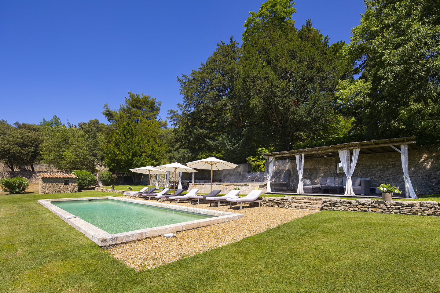 8 - Bastide de l\'Isle: Villa: Pool