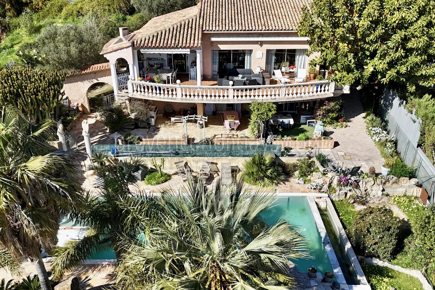 18 - Character house in Cavalaire-sur-Mer: Villa: Pool