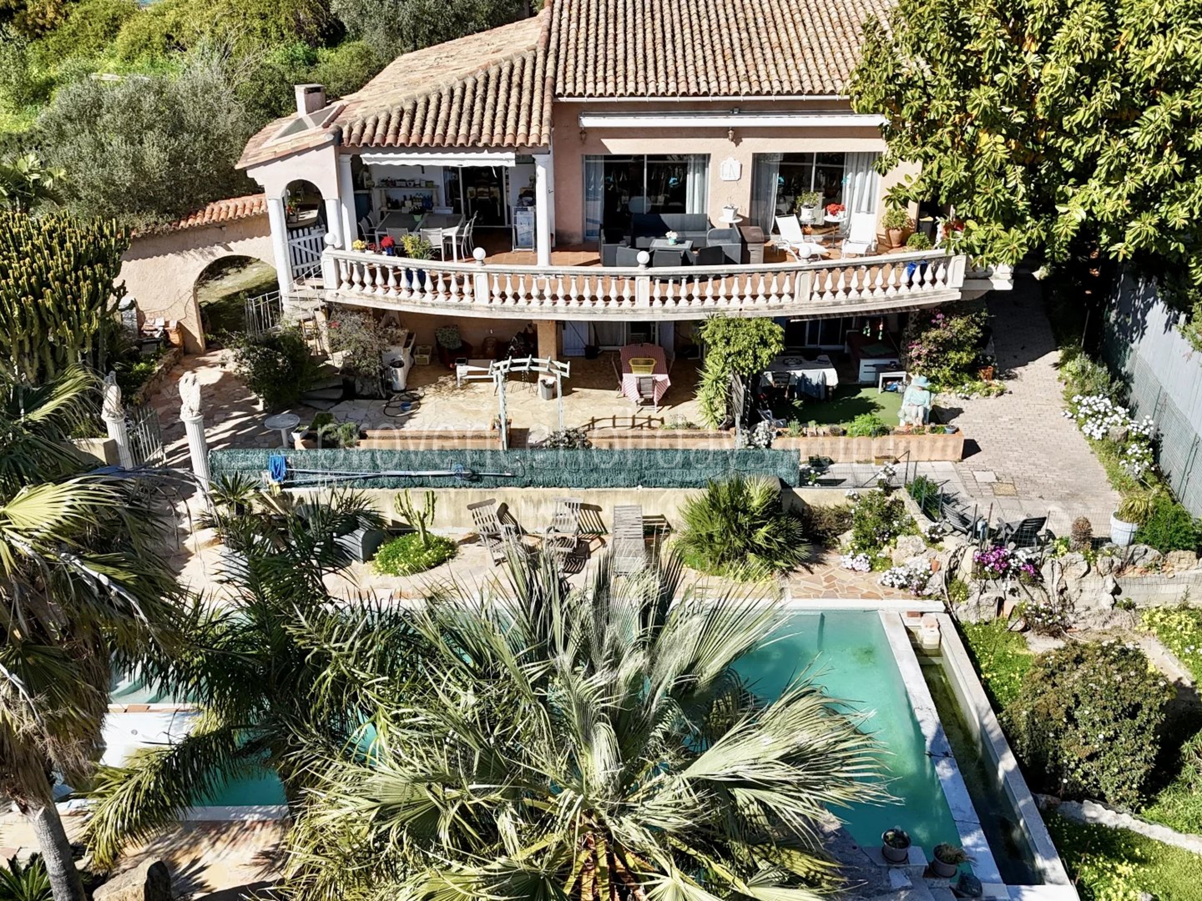 18 - Character house in Cavalaire-sur-Mer: Villa: Pool