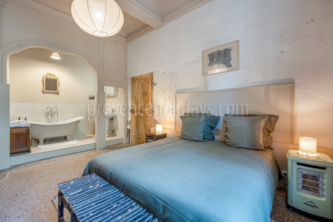 54 - La Bastide du Millénaire: Villa: Bedroom