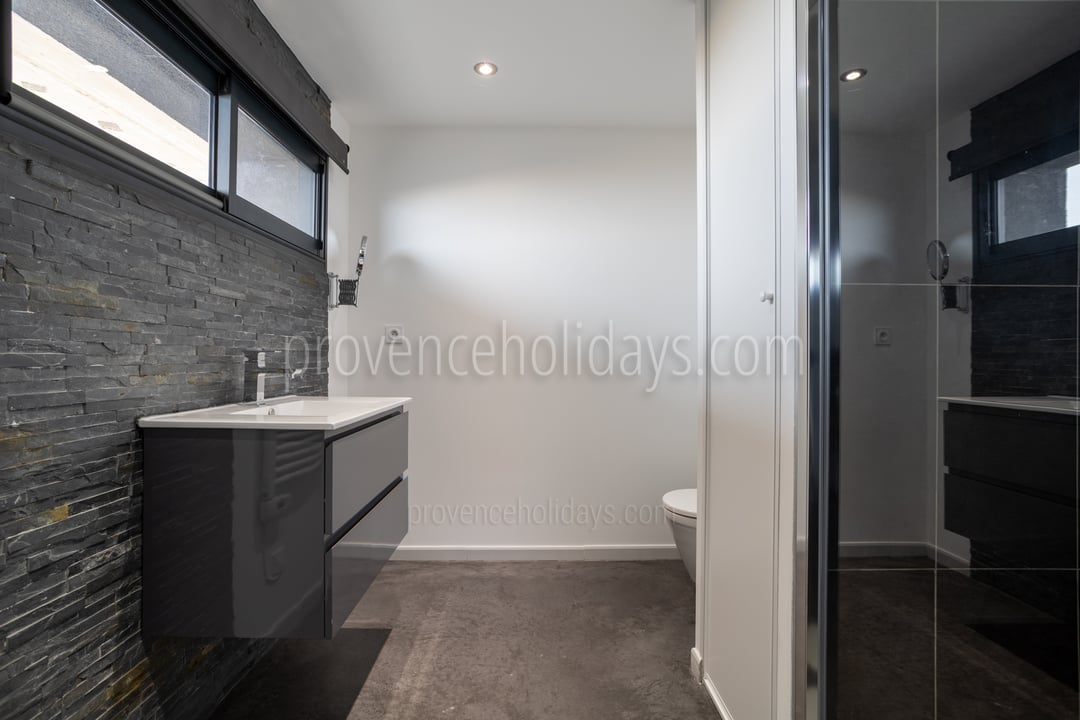 21 - Maison Valley: Villa: Bathroom