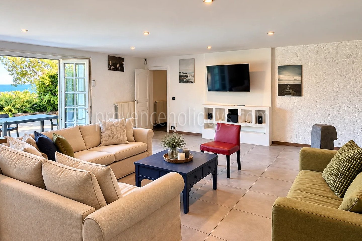 8 - Villa met zeezicht in Cavalaire-sur-Mer: Villa: Interior