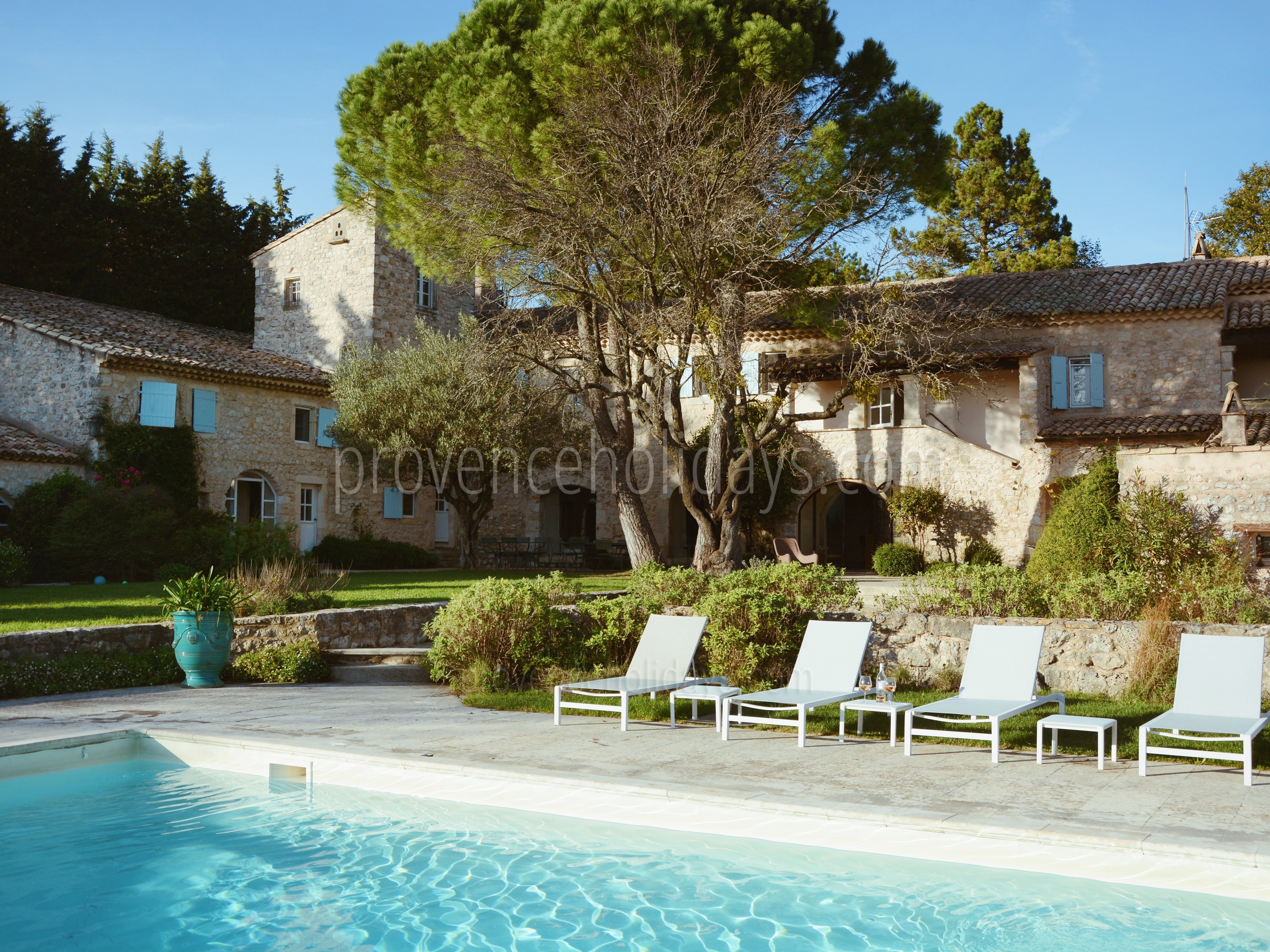 0 - Mas de Réauville: Villa: Exterior