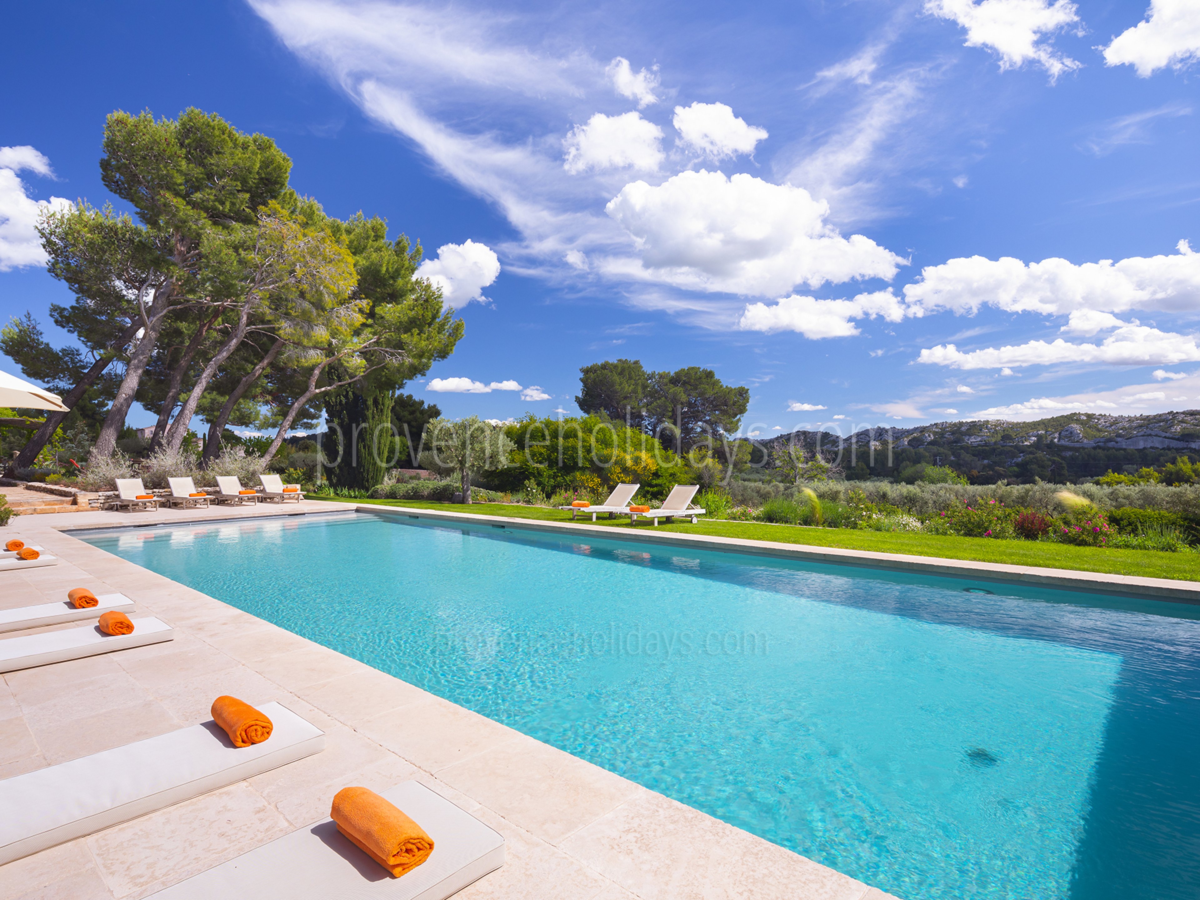 2 - Mas des Cyprès: Villa: Pool