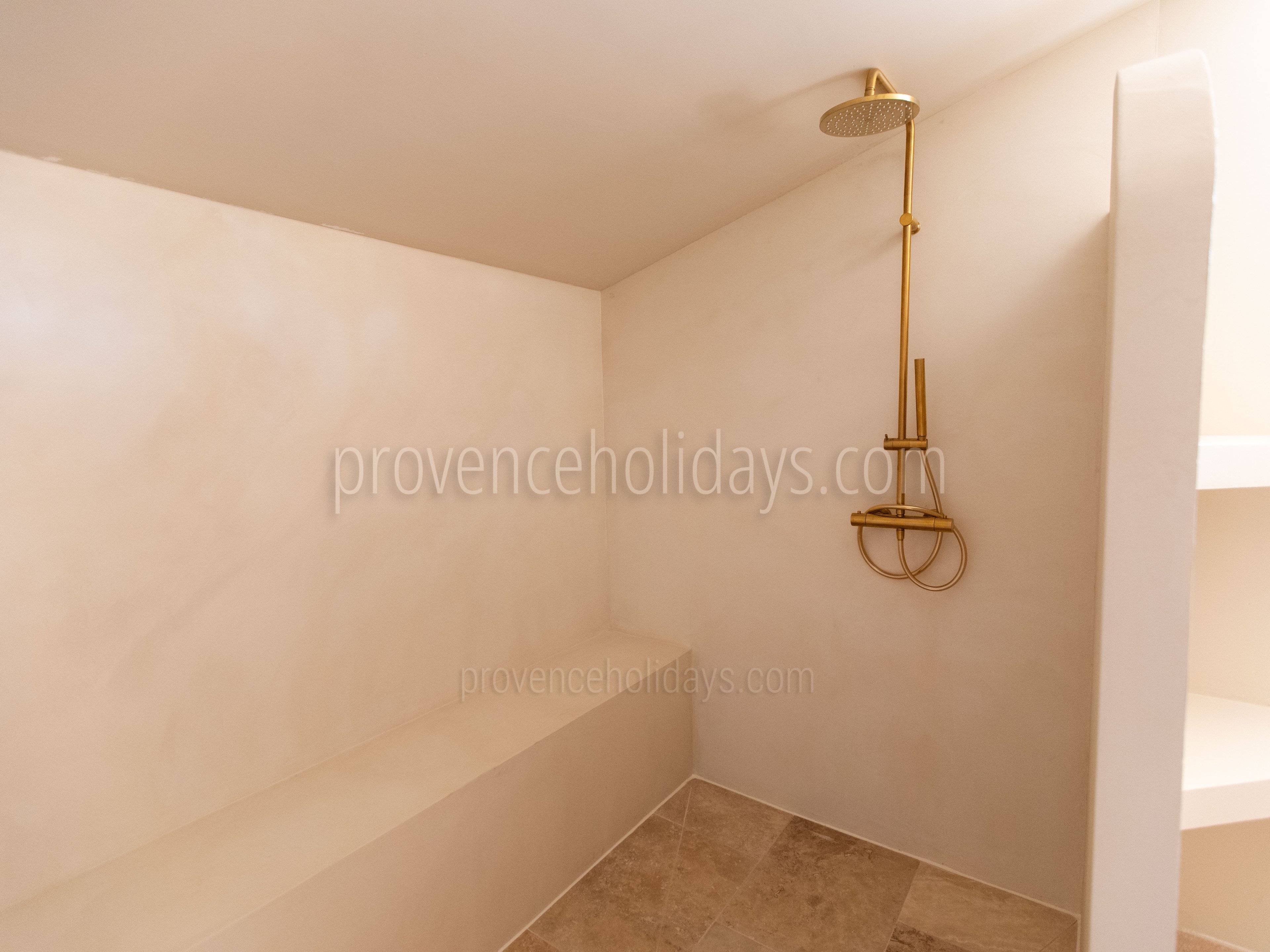 18 - Villa Adeline: Villa: Bathroom