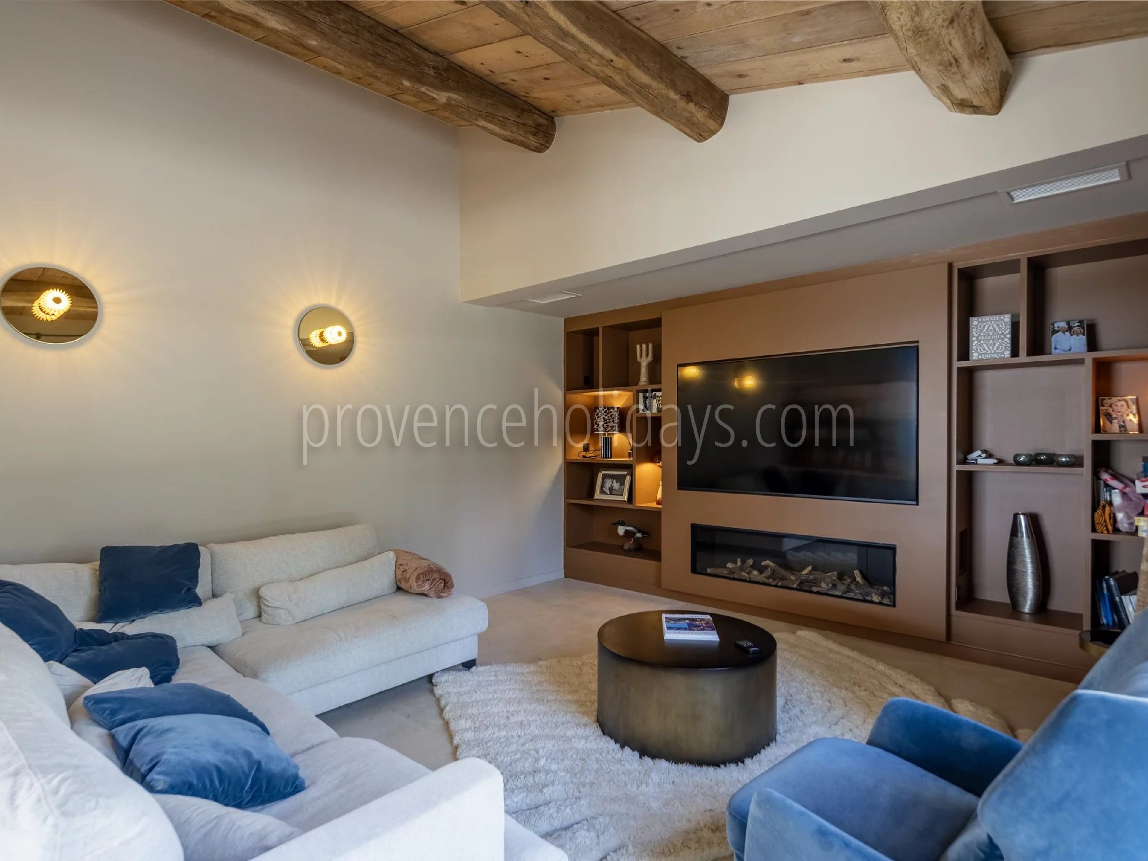 48 - Le Loup des Alpilles: Villa: Interior