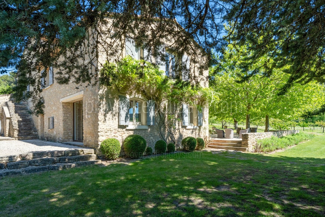 11 - Le Mas des Vignes: Villa: Exterior