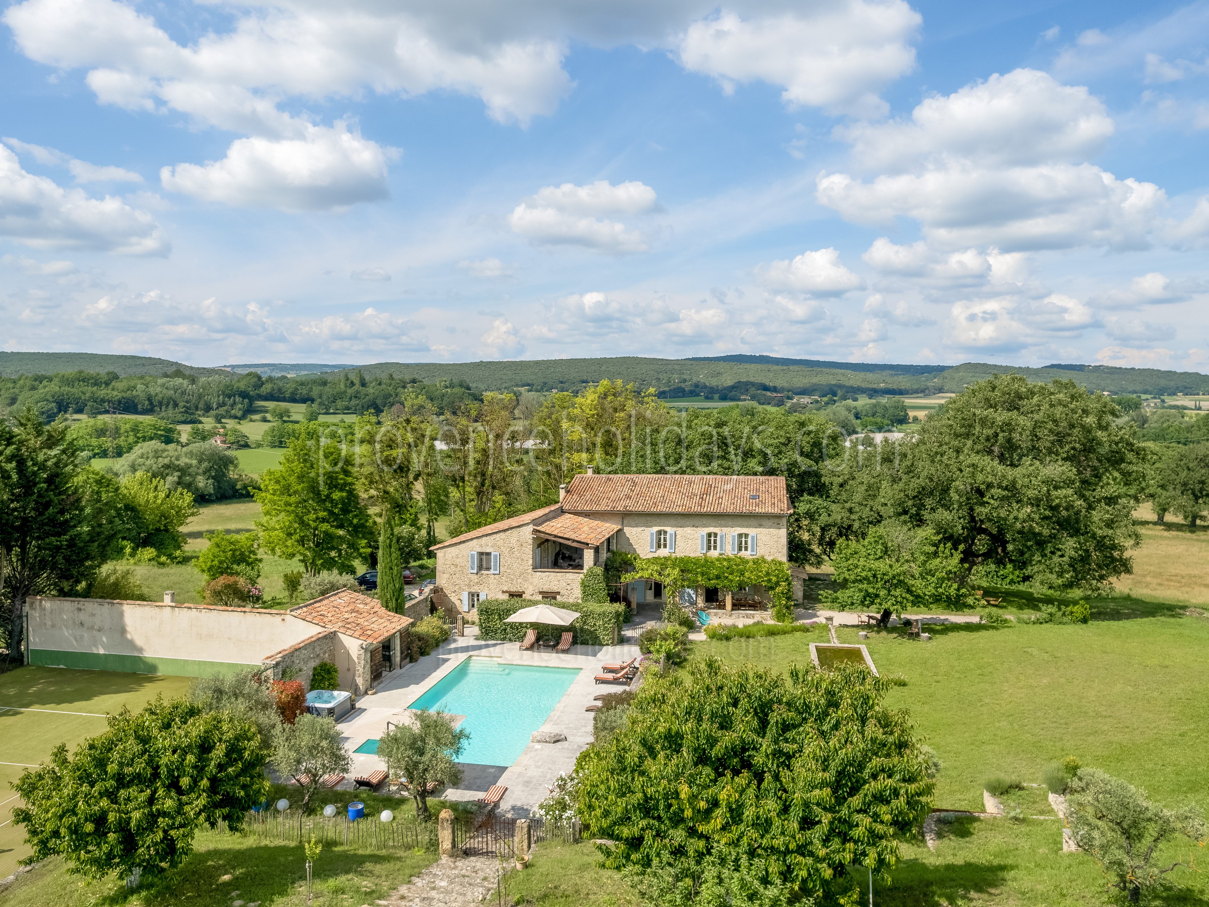 1 - La Bastide Neuve: Villa: Pool