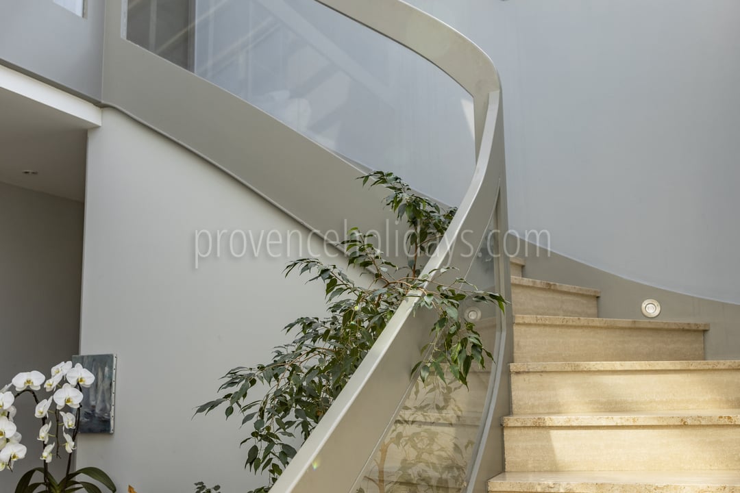 44 - Villa Toulon: Villa: Interior