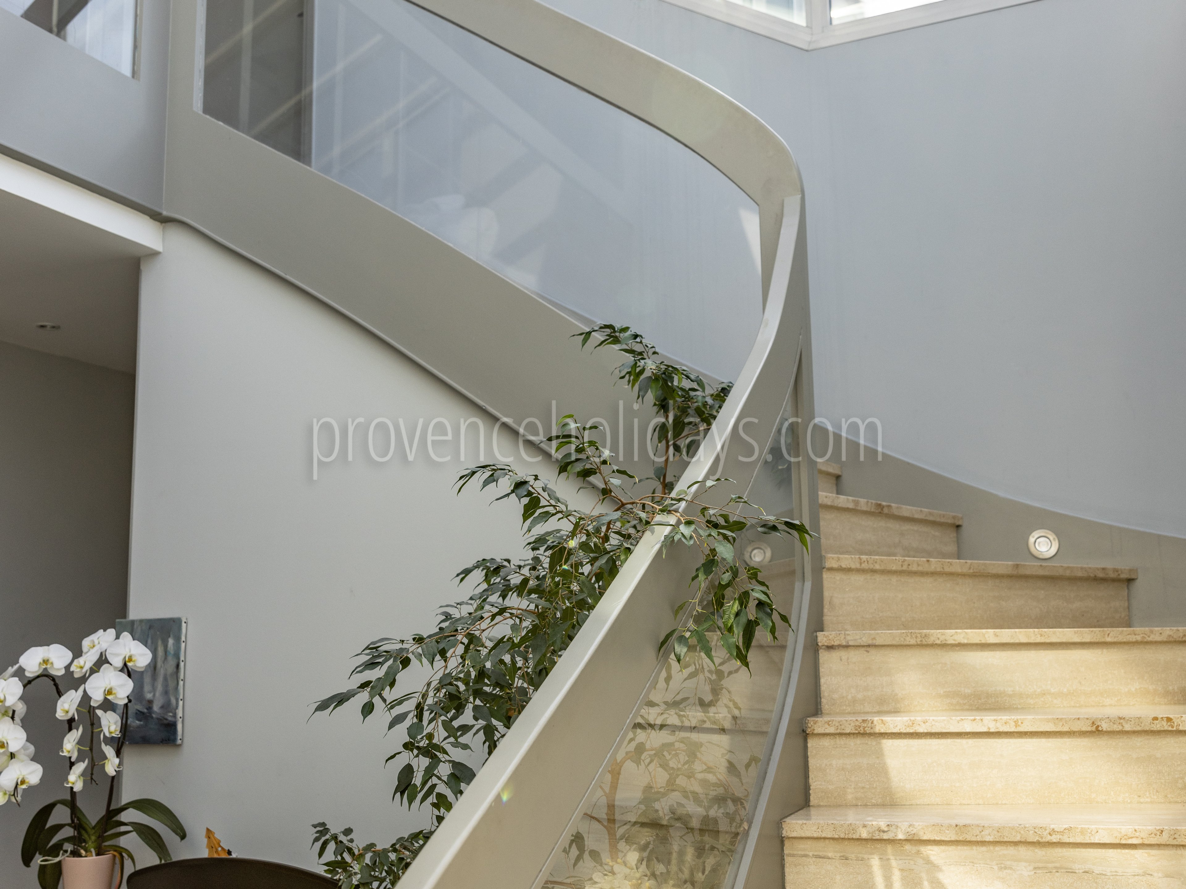 44 - Villa Toulon: Villa: Interior