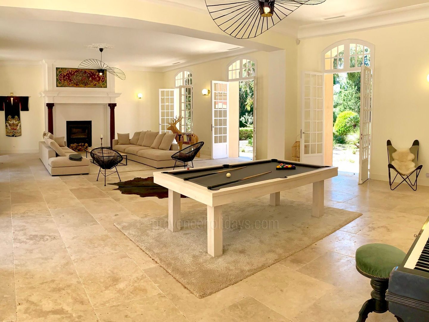 4 - Domaine du Sud: Villa: Interior