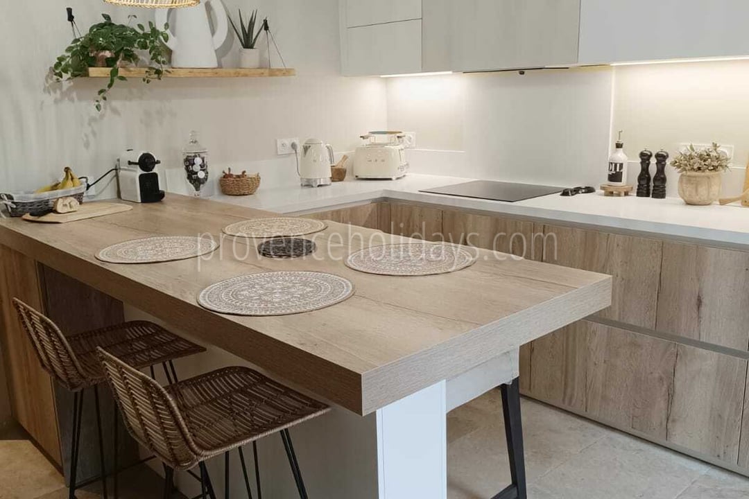 18 - Chez Fannie: Villa: Interior