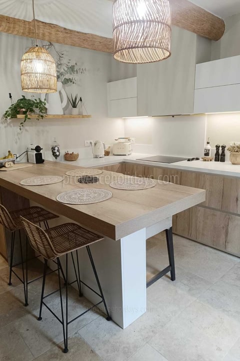 18 - Chez Fannie: Villa: Interior