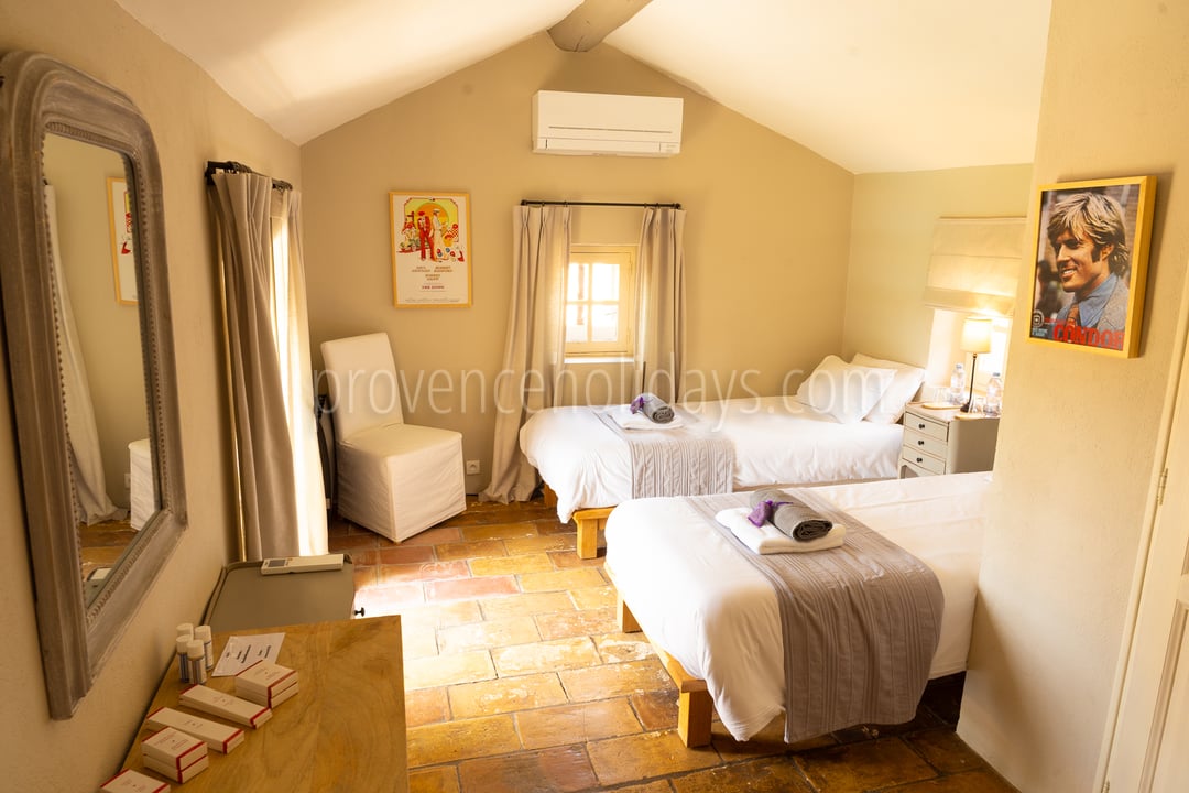 21 - Le Cottage: Villa: Interior