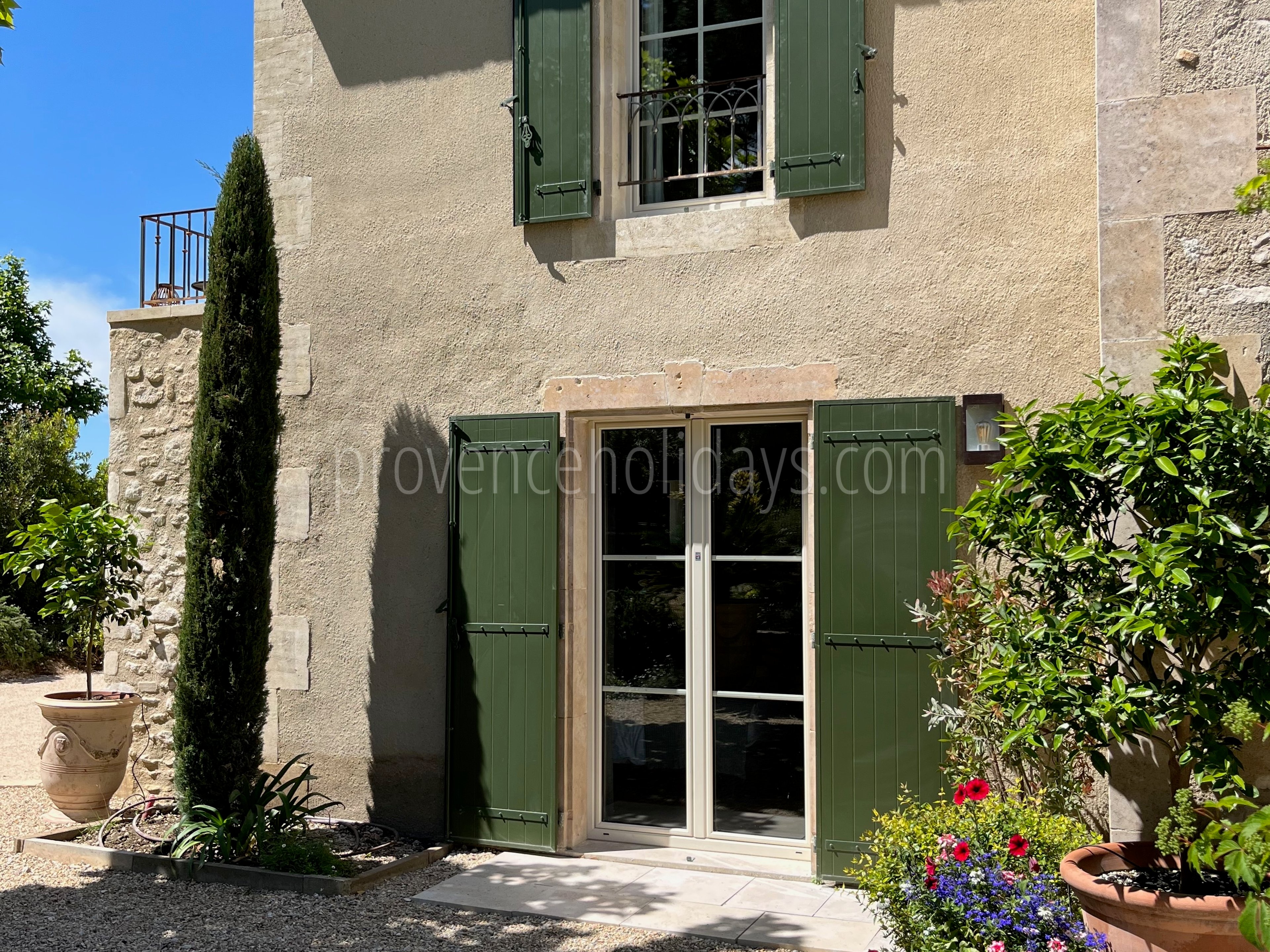 62 - Le Mas de la Cabro: Villa: Exterior
