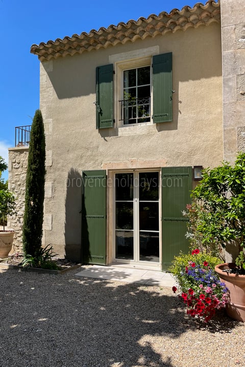 62 - Le Mas de la Cabro: Villa: Exterior