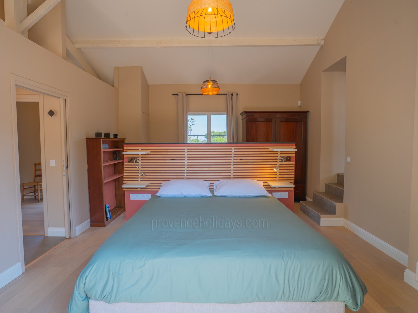 17 - Bastidon: Villa: Bedroom