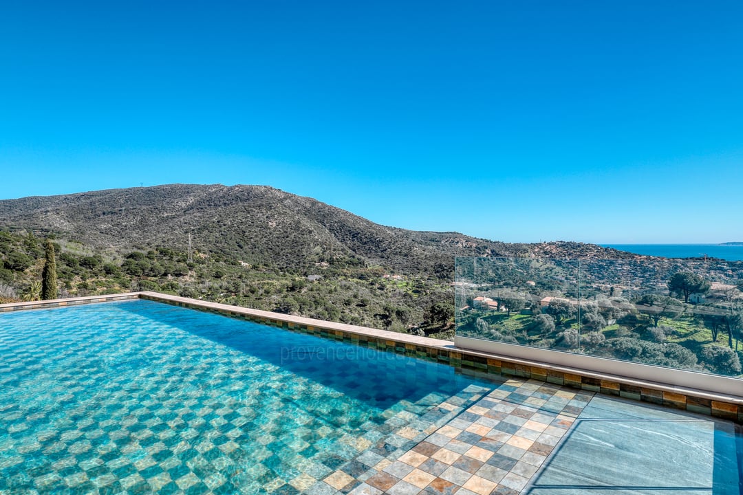 8 - Villa Blue Roc: Villa: Pool