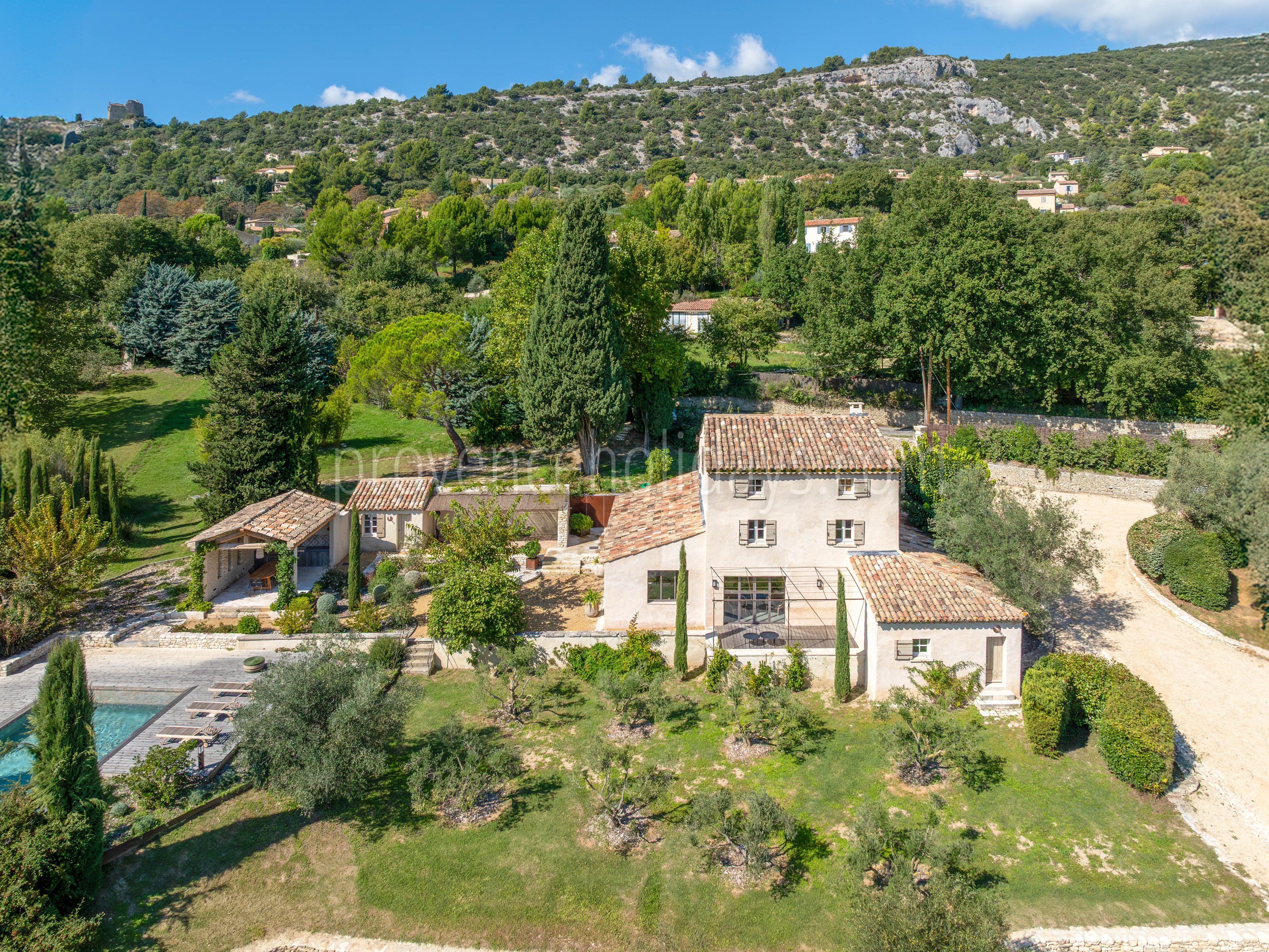 57 - Petite Bellavista: Villa: Exterior