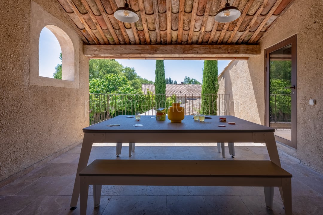 20 - Mas de la Calade: Villa: Exterior