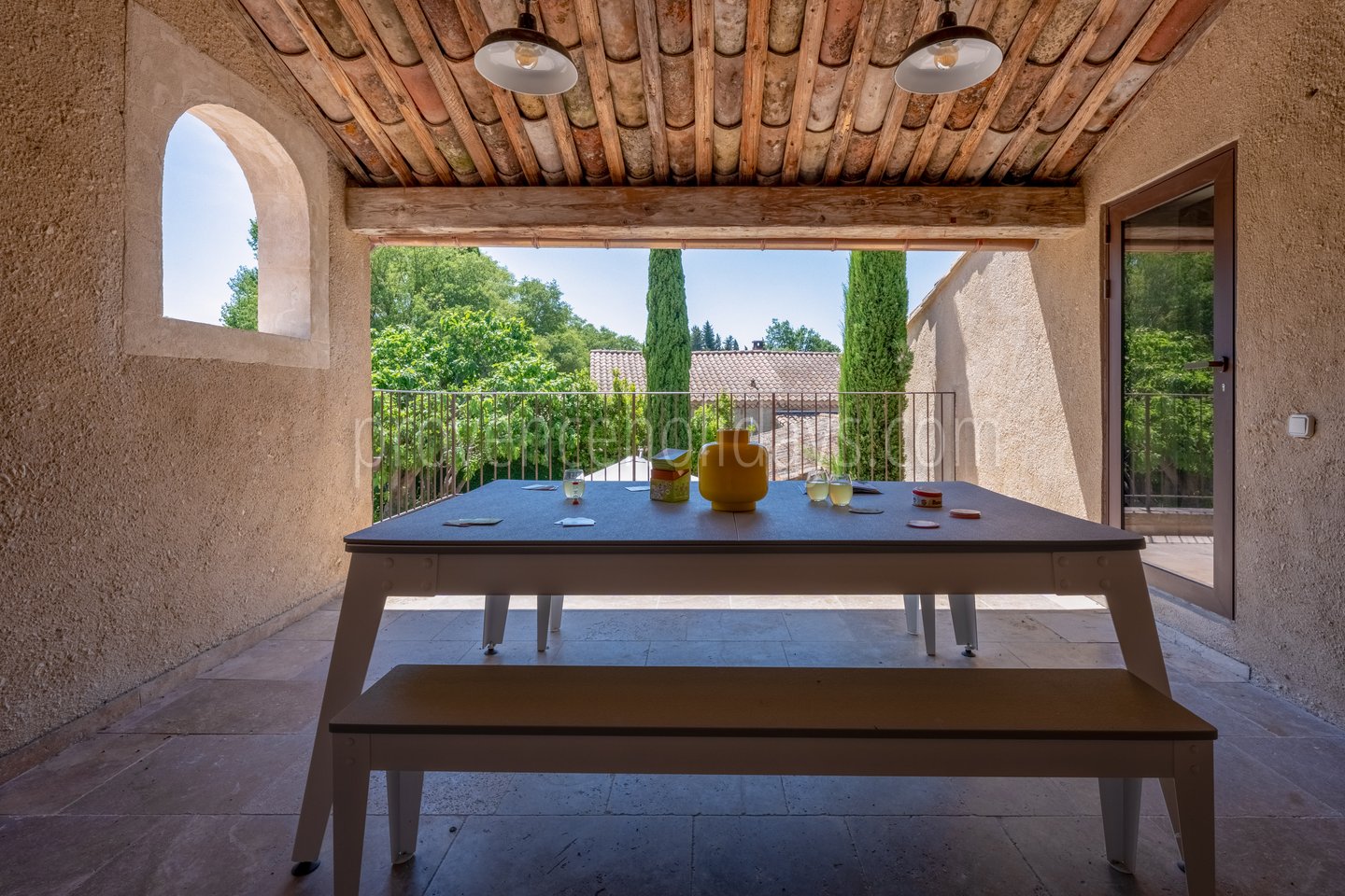 20 - Mas de la Calade: Villa: Exterior