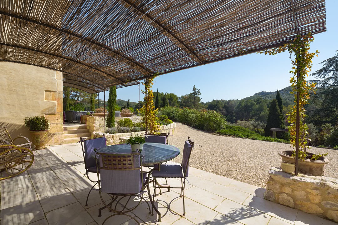 42 - Mas de Provence: Villa: Exterior