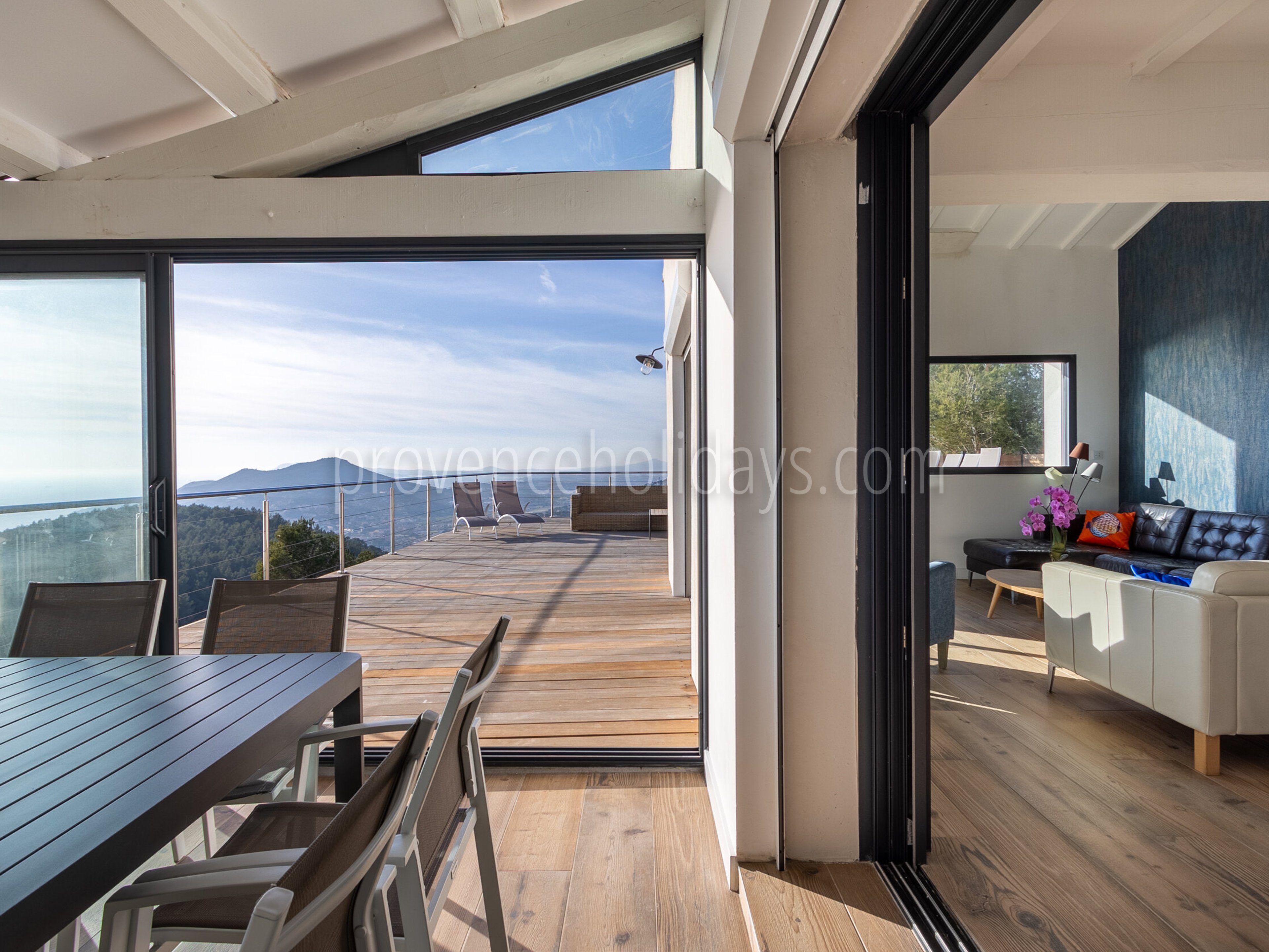 13 - Villa Azur: Villa: Exterior