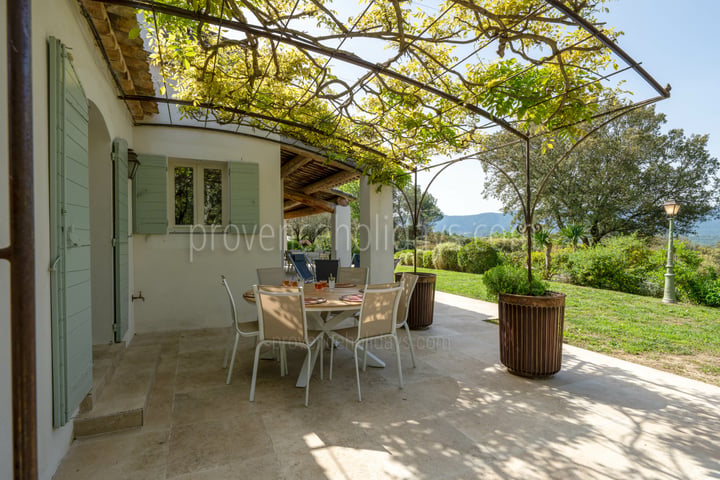 23 - Villa Provençale: Villa: Exterior